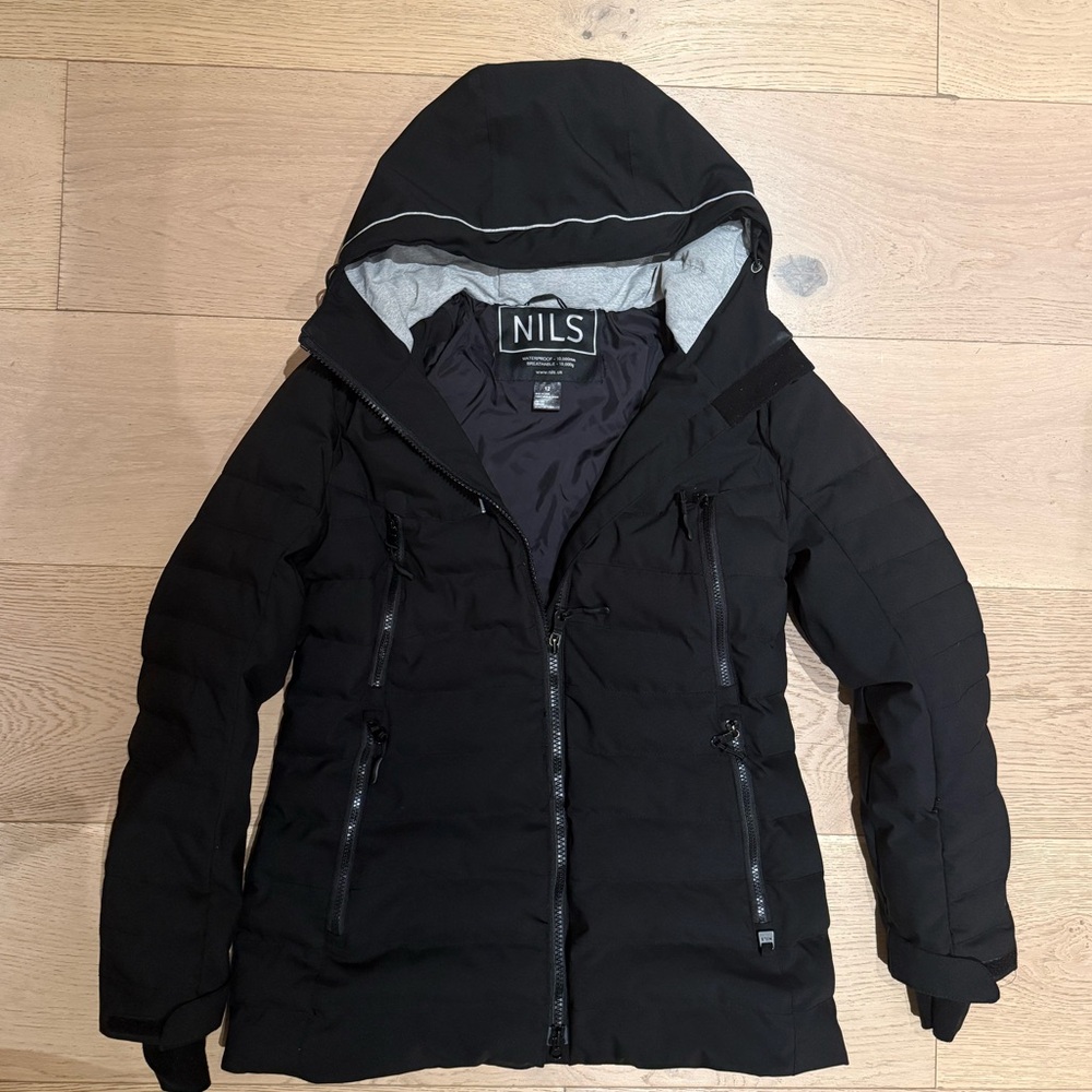 NILS Black Hooded Ski Jacket – Women’s – Insulated Resort Winter Coat